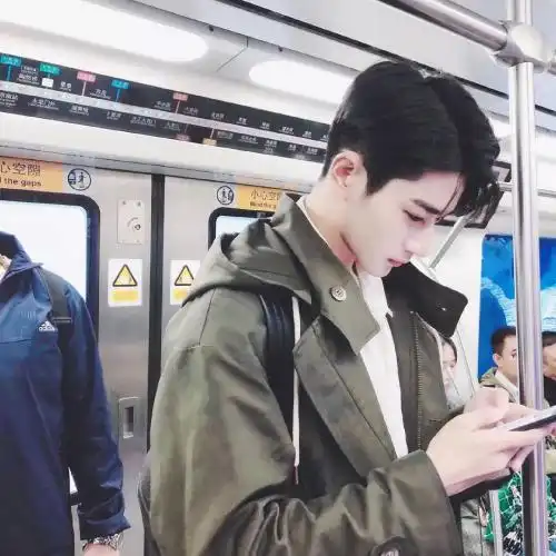 精品男头像,帅气冷酷玩网必备的男头图片