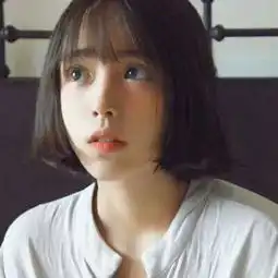 好看有气质的美女头像短发2018个性没有人一路单纯到底