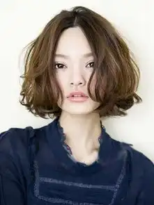 精灵短发让您变身鲜嫩美人