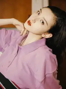 宋祖儿复古造型太惹眼,摩登女郎配头巾,瞬间美回港姐时代