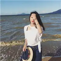 小清新气质美女头像夏日的清新美丽