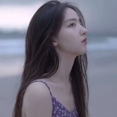 清新唯美女生气质头像