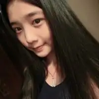qq吐烟圈女生头像此生红颜一笑少年至死安好