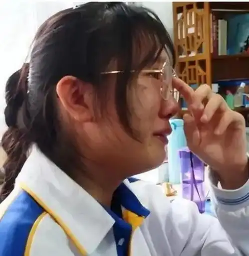 校园欺凌何时休不要让罪恶的罂粟花种子在校园不断萌芽并开花