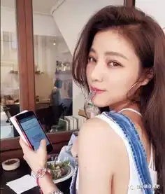 41岁的年龄,20岁的脸,这才是中国男人最想娶的女神