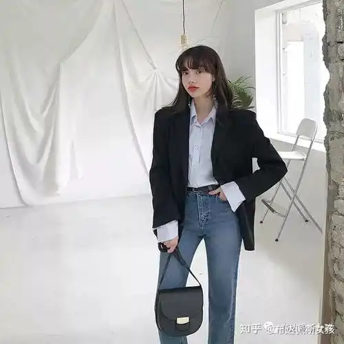 有哪些适合女生穿的西装推荐