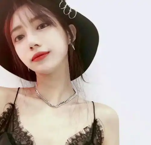 女生头像千与千寻千共苦