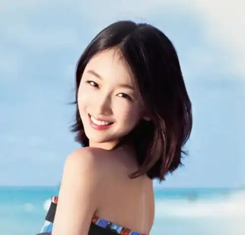 90后女演员,周冬雨为什么能火