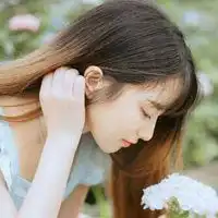 比较吸引人的女生头像容易吸引别人注意力的头像