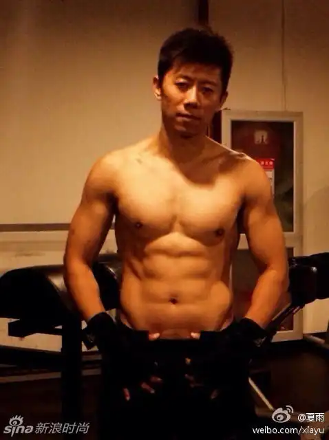 乐嘉胸肌青筋暴起引围观男星肌肉等级大排行