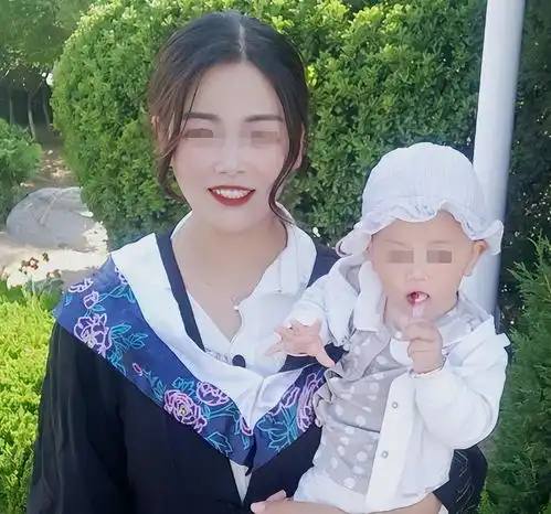女大学生凌晨在宿舍产子,室友全程淡定观看早就见怪不怪了
