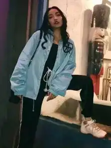 中了中国有嘻哈的毒现女明星的嘻哈流行风
