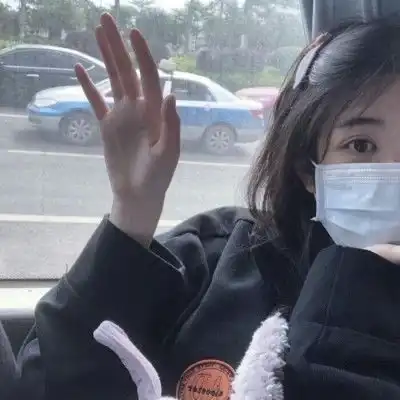 精选女生不易撞的头像