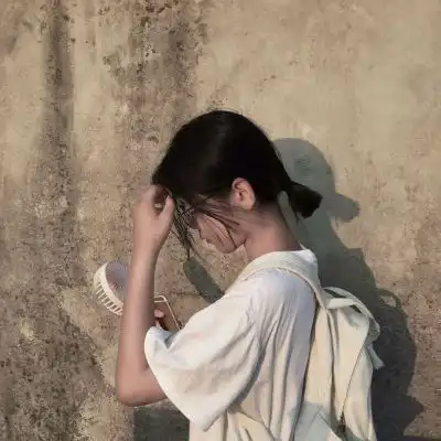 阳光干净的微信头像姜甜元气满女生头像我要个性网