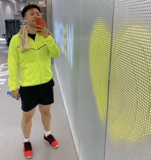 快本主持人手机壳谢娜潮流达人,何炅可爱,看到吴昕这么狠的