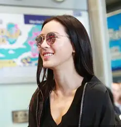 像张予曦这些女星所谓的裸脸出街,是伪素颜