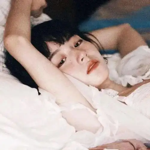 男女生头像可以跟我慢慢谈一个恋爱吗