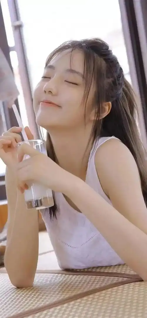 手机美女美图壁纸之342
