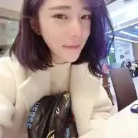捧花卡通女生头像你的微笑刺目耀眼的漂亮情感女生头像