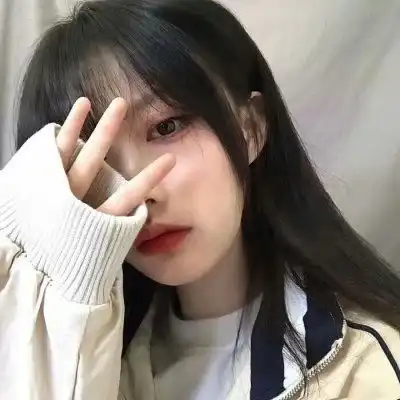 怼脸女生头像