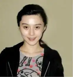 范冰冰真实素颜照曝光赵薇张恒都曾被她惊艳到