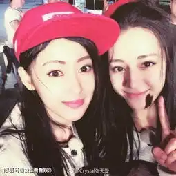 baby迪丽热巴两人同时玩自拍,在这个细节上,却远不不如热巴