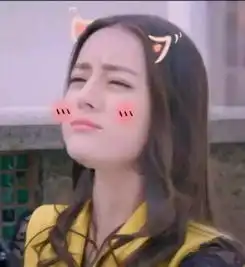 angelababy挺大肚子现身中环购物,买完包包买银器一个接一个力捧,黄梦莹会是下一个迪丽热巴