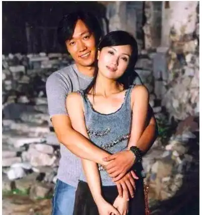和同班同学结婚的明星陆毅鲍蕾情比金坚,最后这对是低调典范