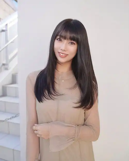 日本美少女堀江圣夏福利图赏真人版春丽战力强