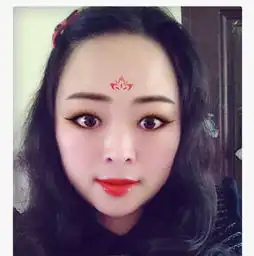 有没有13岁女生照片啊