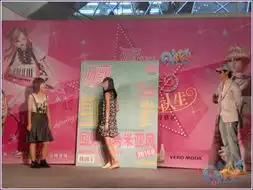 qq炫舞佳人齐聚穗昕薇靓女舞起来