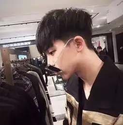 男生剪什么发型好看图换个发型就能提升颜值哟