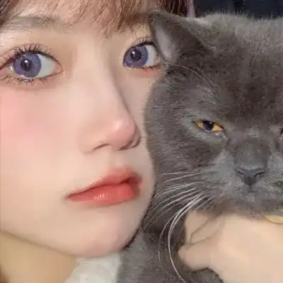 女生头像九月的这个宿舍是别的故事了