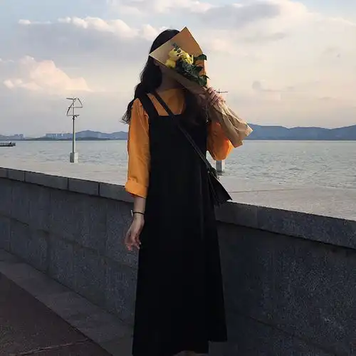有哪些很高冷的ins风女生头像