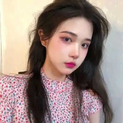 百看不厌的温柔干净女生头像图片