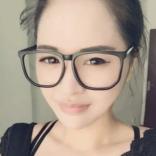 菱形脸的女生带什么眼镜好看最好带图