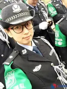 90后特警女教官教男队员格斗和打枪