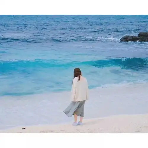 女生头像光年之外