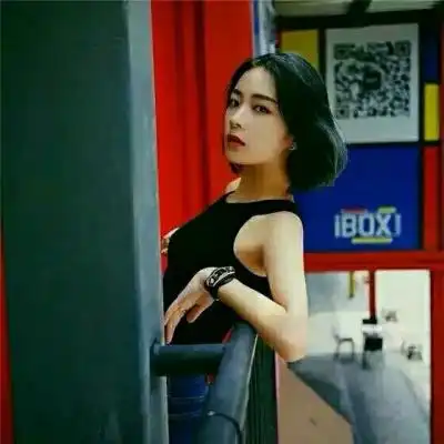 韩版短发控