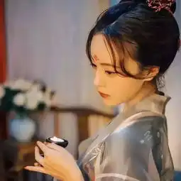 女生头像认识就足够了,何必谈余生492