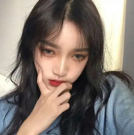治愈系ins女头熬夜和爱你都戒了,唯独就是忘不了你