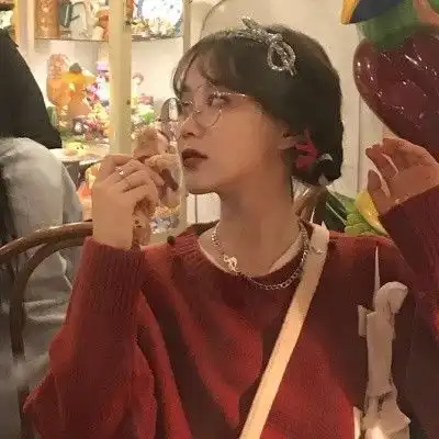 不容易撞的小众复古情头