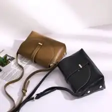 英伦风女小包