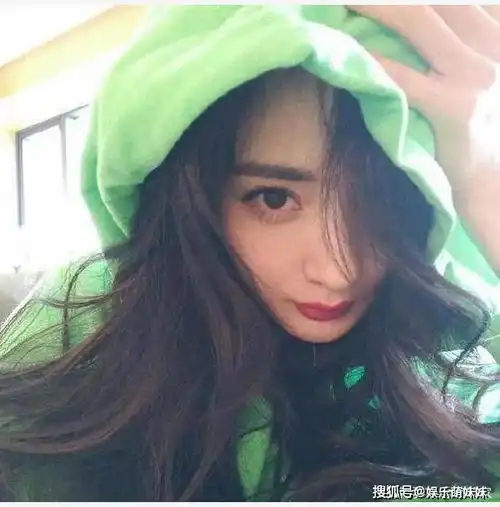 看看杨幂的大豪宅,和刘恺威离婚之后,她过着向往的生活