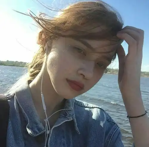 欧美女生头像呀