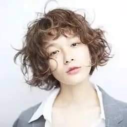 这个日本小姐姐简直就是女孩们的短发种草机啊看一眼就想剪短发