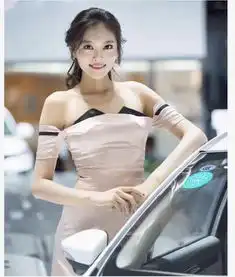 成都车展另眼篇车展看美女帅哥,还是秘密吗
