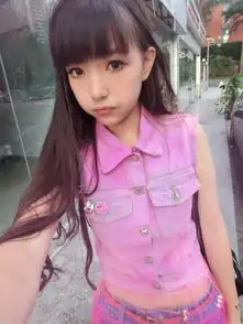 请告诉我适合的学生党的发型