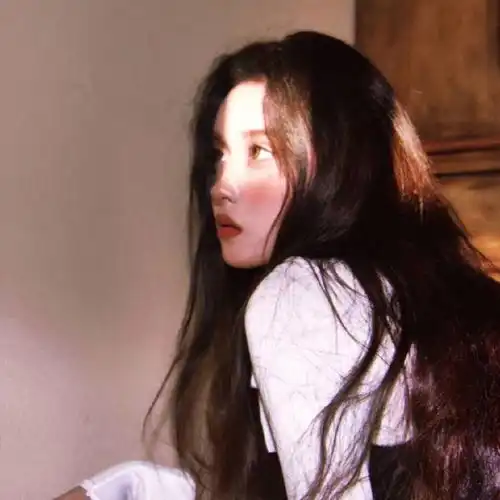 招桃花小众精选温柔女生头像347