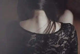 葡萄牙摄影师teresaqueiros自然光下温柔妩媚的女人